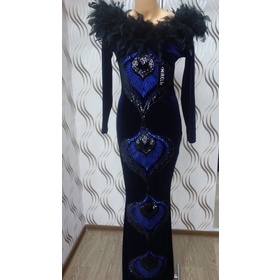 Rochie de seara cu pene de strut