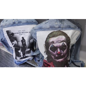 Geaca din blugi cu imprimeu